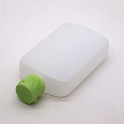 120 ml HDPE Flat Square Cosmetic Flask met aangepaste kleur en Spiral Flip-Over Deksel
