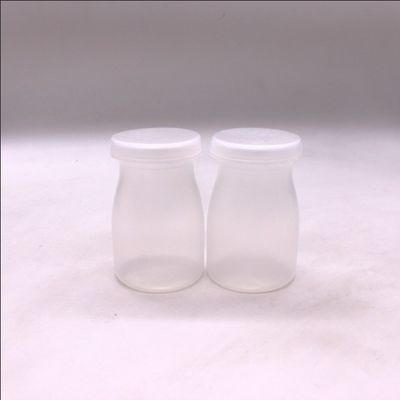 Gepersonaliseerd logo 100 ml PP ronde pudding fles perfect voor melk en hoge temperatuur